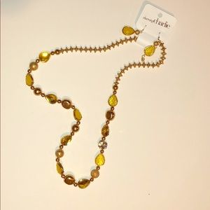 Necklace and earring set